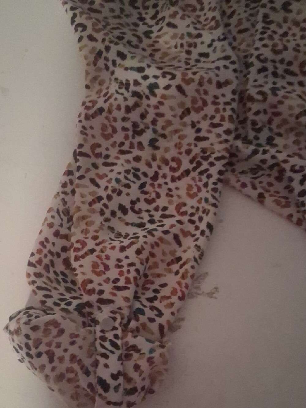 Apt. 9 Lightweight Button Down Blouse Animal Print Cream Base Size L - Picture 7 of 9